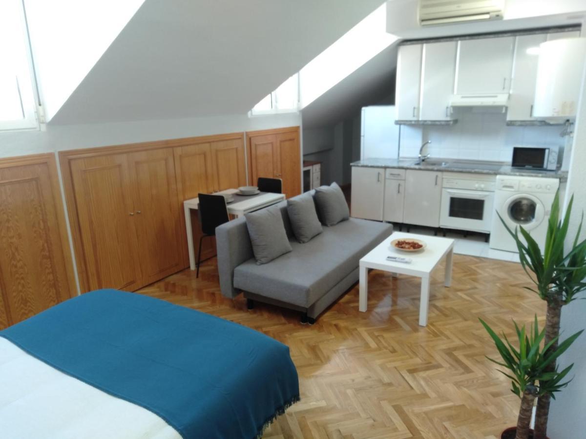 Airport Ifema Barajas Home Мадрид Екстер'єр фото